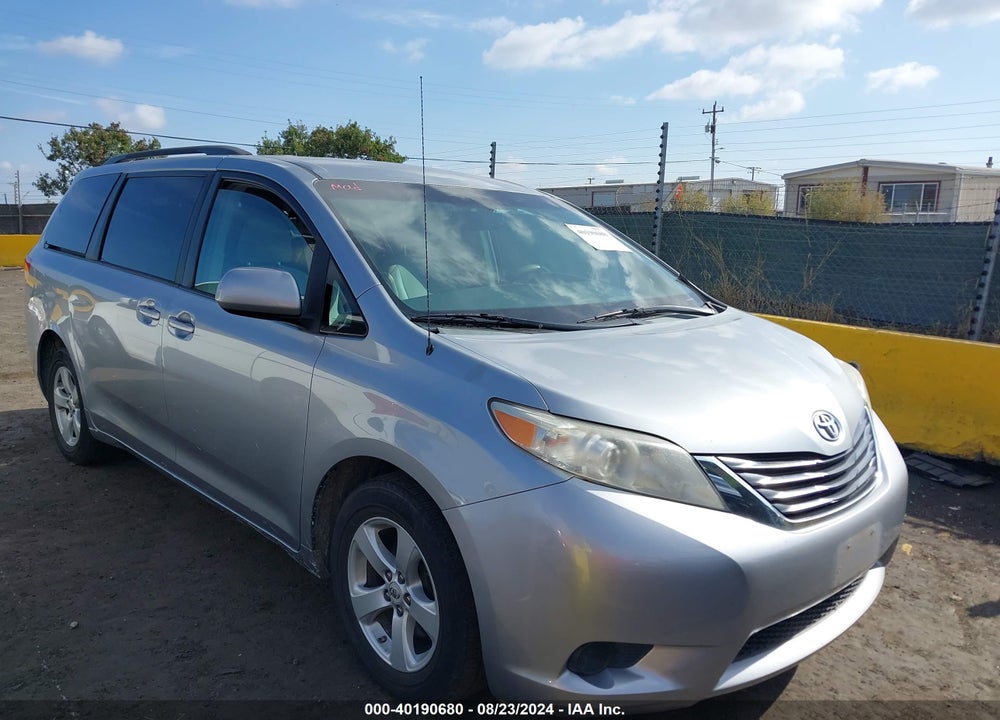 2011 TOYOTA SIENNA LE VIN: 5TDKA3DC5BS003679