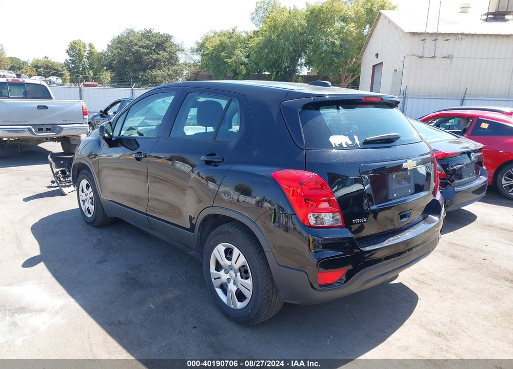 2017 CHEVROLET TRAX LS VIN: 3GNCJKSBXHL168495