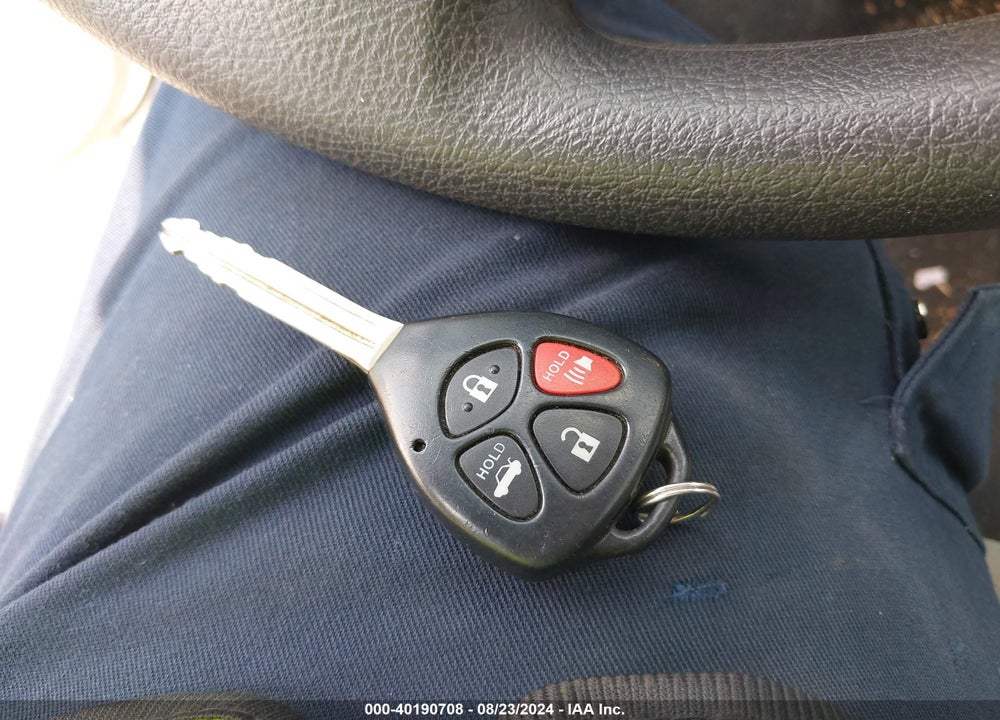 2013 TOYOTA COROLLA LE VIN: 5YFBU4EE4DP176571