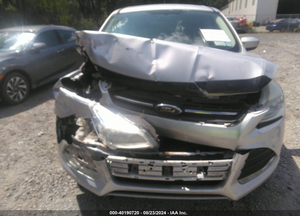 2015 FORD ESCAPE SE VIN: 1FMCU9G99FUA10095