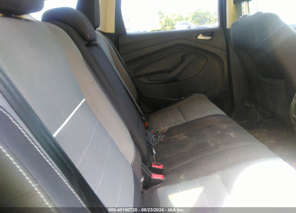 2015 FORD ESCAPE SE VIN: 1FMCU9G99FUA10095