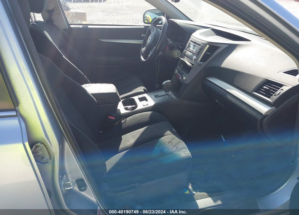 2013 SUBARU LEGACY 2.5I PREMIUM VIN: 4S3BMCC64D3035627
