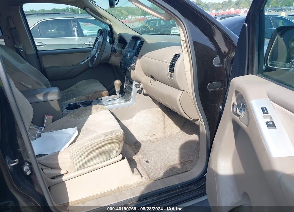 2011 NISSAN PATHFINDER SV VIN: 5N1AR1NB2BC616404