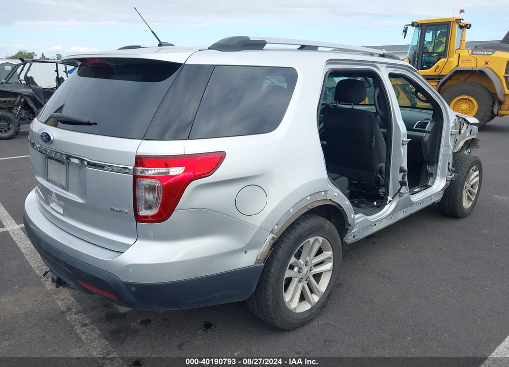 2015 FORD EXPLORER XLT VIN: 1FM5K8D85FGC66334