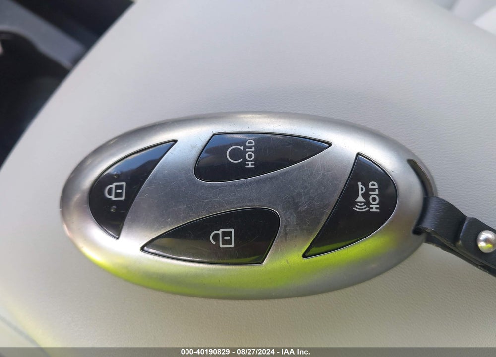 2024 HYUNDAI KONA SEL VIN: KM8HB3ABXRU045124