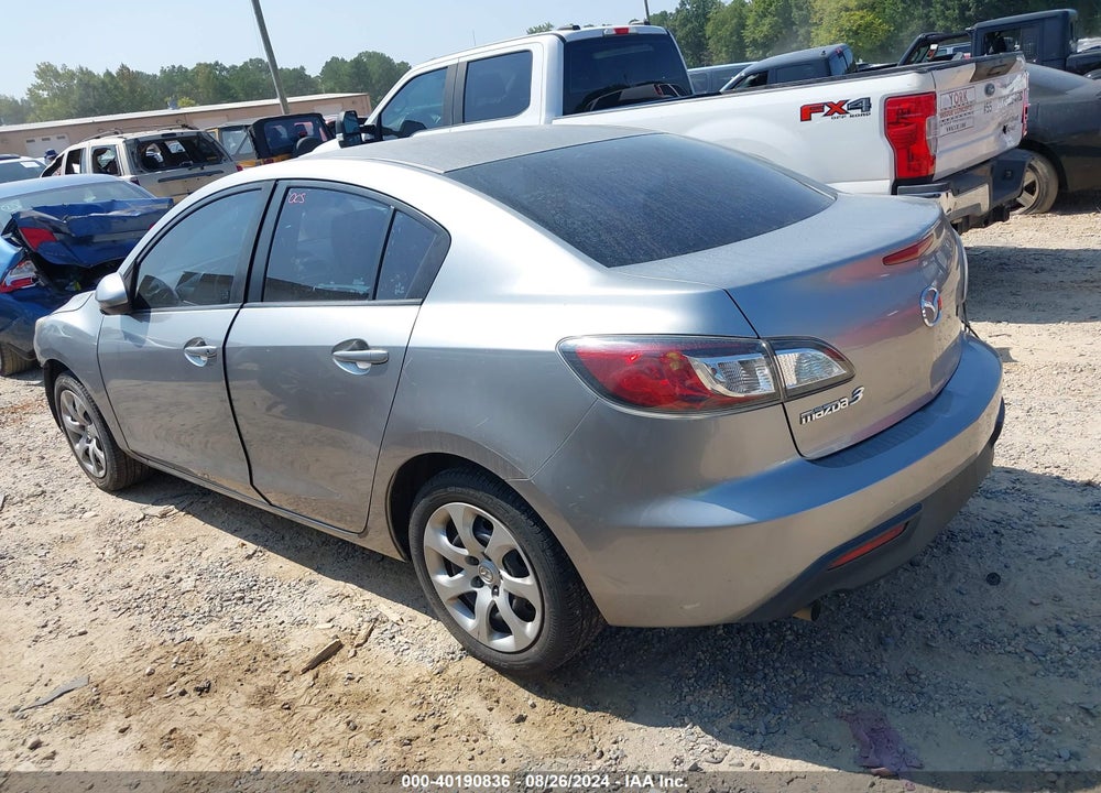 2011 MAZDA 3 I SPORT VIN: JM1BL1UF4B1360745