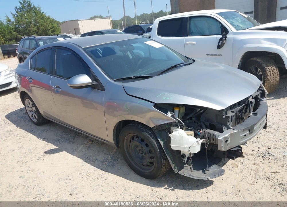 2011 MAZDA 3 I SPORT VIN: JM1BL1UF4B1360745