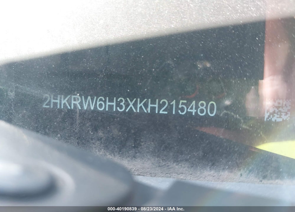 2019 HONDA CR-V LX VIN: 2HKRW6H3XKH215480
