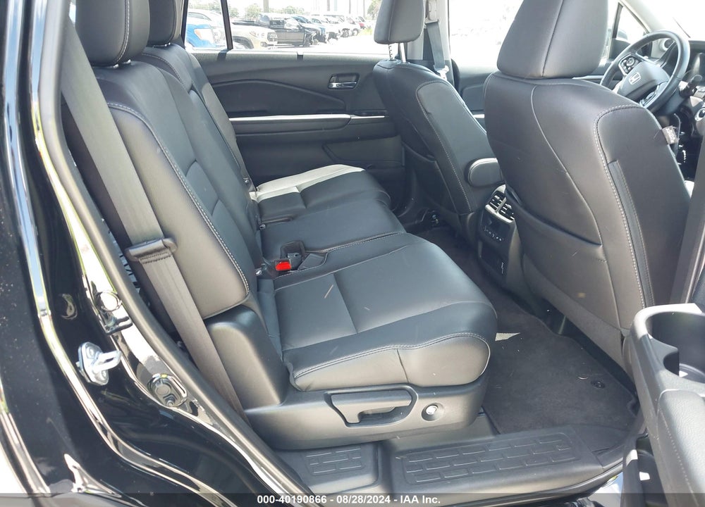 2021 HONDA PILOT AWD SPECIAL EDITION VIN: 5FNYF6H28MB057113