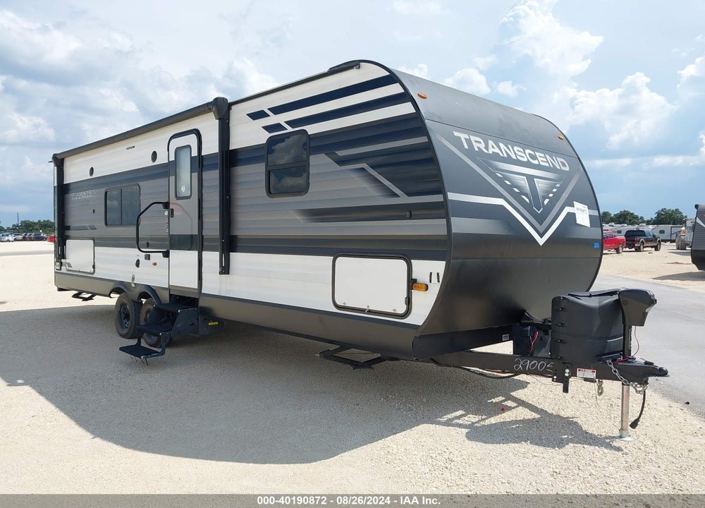 2022 GRAND DESIGN TRANSCEND 261BH VIN: 573TT3127N8822110