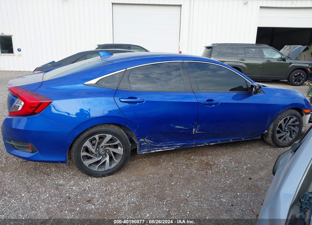 2018 HONDA CIVIC EX VIN: 19XFC2F75JE035109