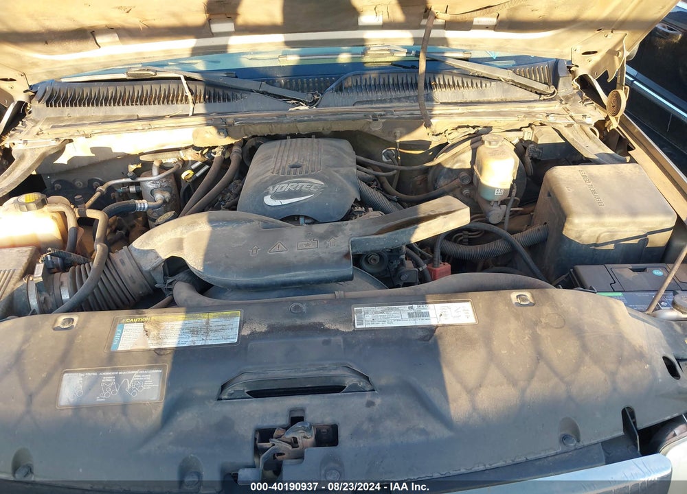 2001 GMC YUKON XL 1500 SLT VIN: 3GKFK16T21G226845