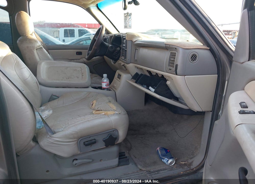 2001 GMC YUKON XL 1500 SLT VIN: 3GKFK16T21G226845