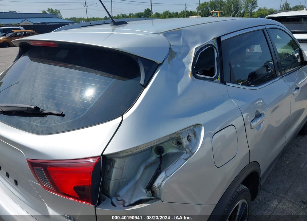 2017 NISSAN ROGUE SPORT SL VIN: JN1BJ1CP3HW026575