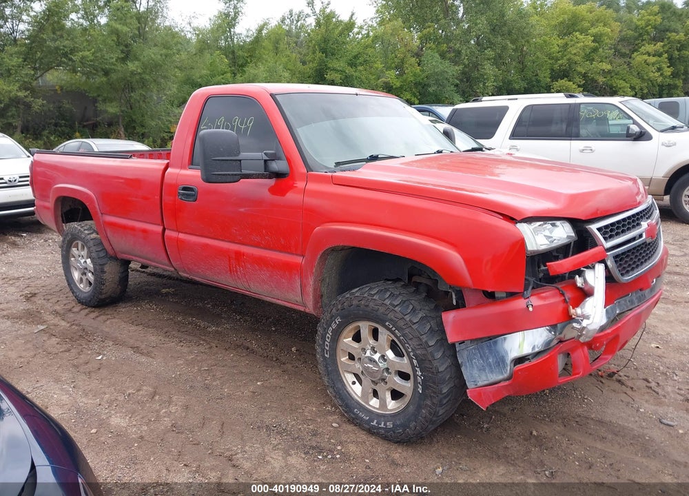 2006 CHEVROLET SILVERADO 2500HD WORK TRUCK VIN: 1GCHK24U06E172840