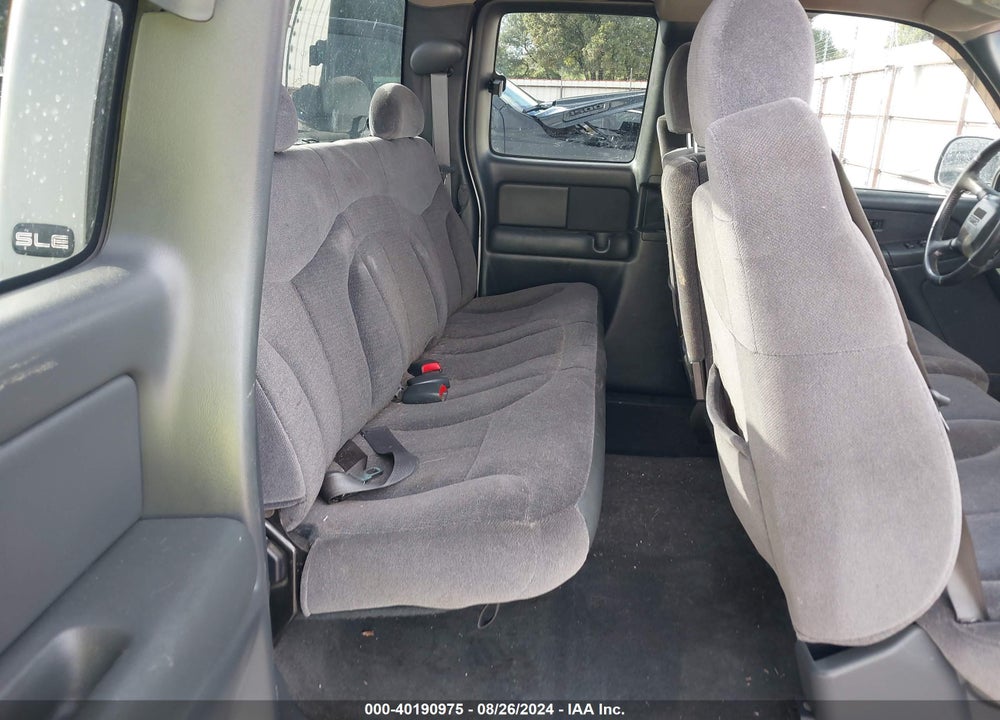 2002 GMC SIERRA 1500 SLE VIN: 2GTEC19VX21335405