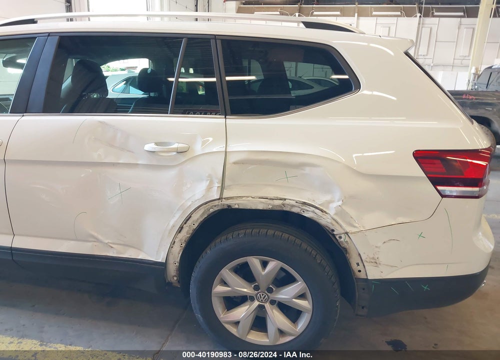 2018 VOLKSWAGEN ATLAS 3.6L V6 SE/3.6L V6 SE W/TECHNOLOGY VIN: 1V2LR2CA8JC530590