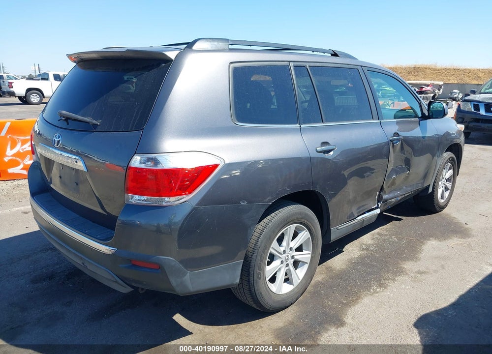 2013 TOYOTA HIGHLANDER BASE PLUS V6 VIN: 5TDZK3EHXDS098166