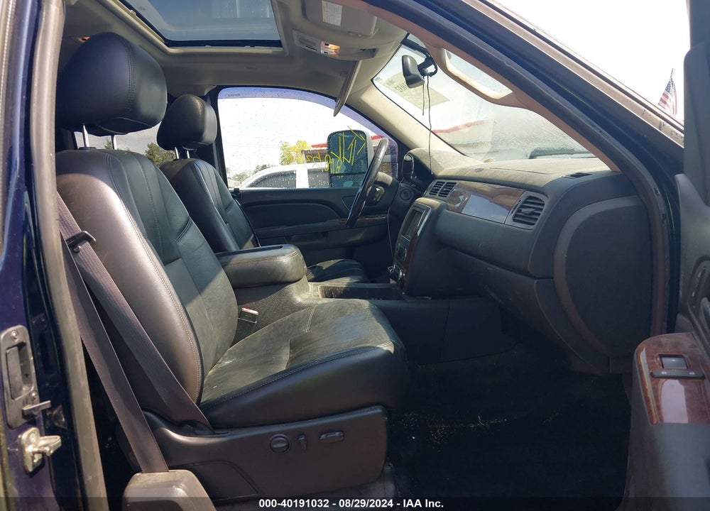2011 CHEVROLET SILVERADO 2500HD LTZ VIN: 1GC2KYCG5BZ405859