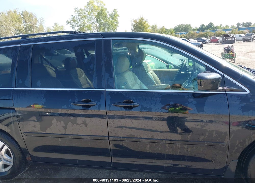 2007 HONDA ODYSSEY EX-L VIN: 5FNRL386X7B109831