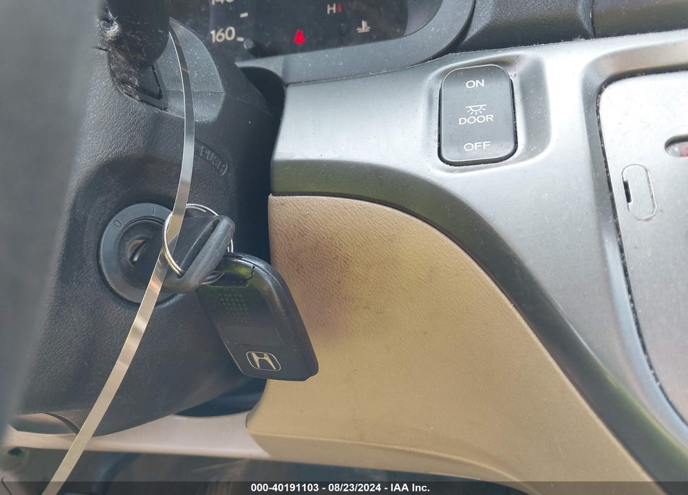 2007 HONDA ODYSSEY EX-L VIN: 5FNRL386X7B109831