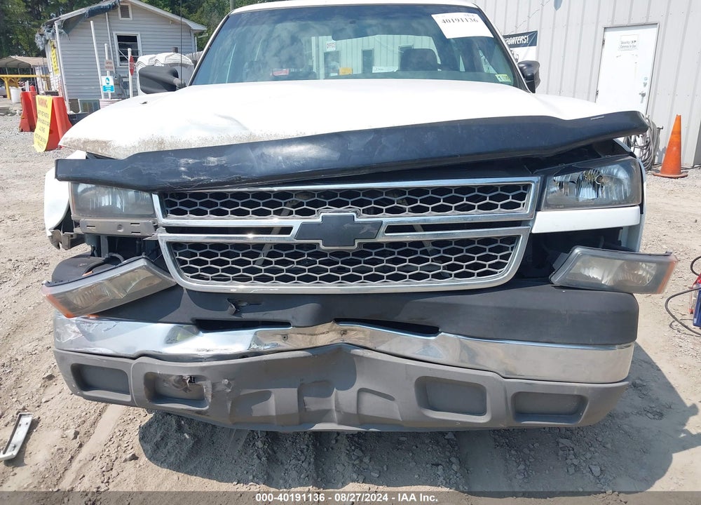 2005 CHEVROLET SILVERADO 2500HD WORK TRUCK VIN: 1GCHC23U95F810705