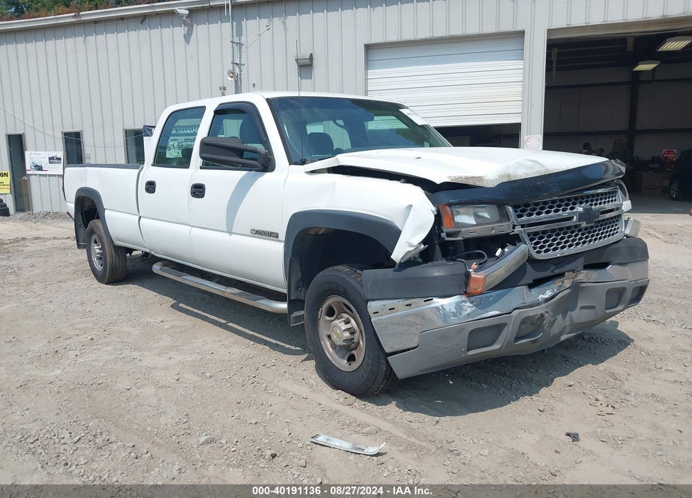 2005 CHEVROLET SILVERADO 2500HD WORK TRUCK VIN: 1GCHC23U95F810705