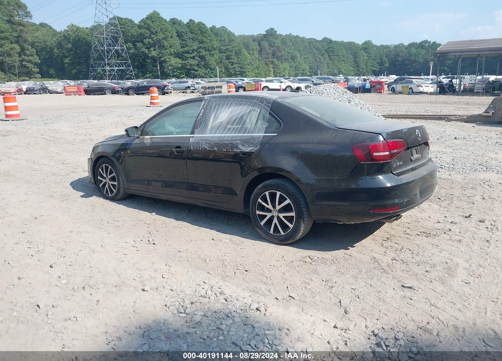 2017 VOLKSWAGEN JETTA 1.4T SE VIN: 3VWDB7AJ7HM386403