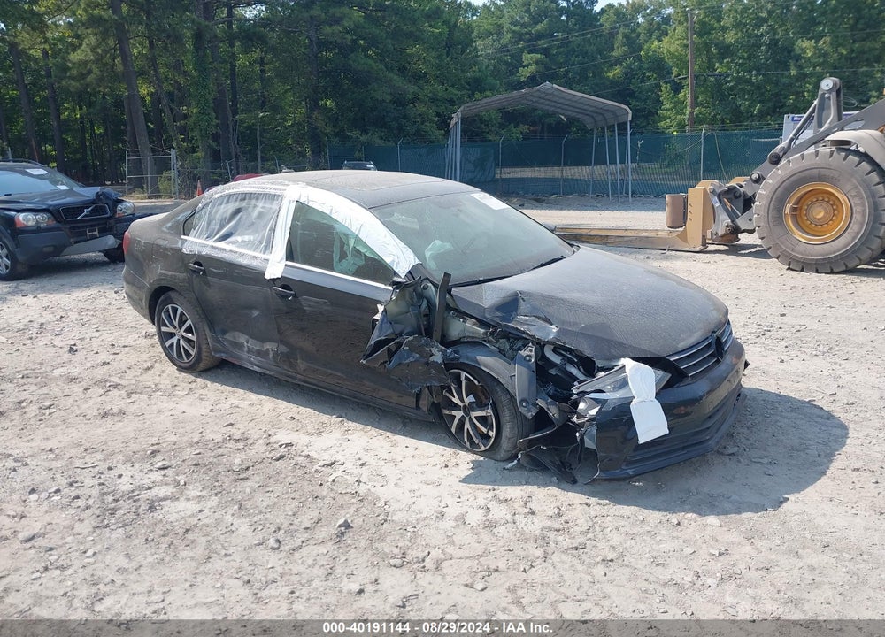 2017 VOLKSWAGEN JETTA 1.4T SE VIN: 3VWDB7AJ7HM386403