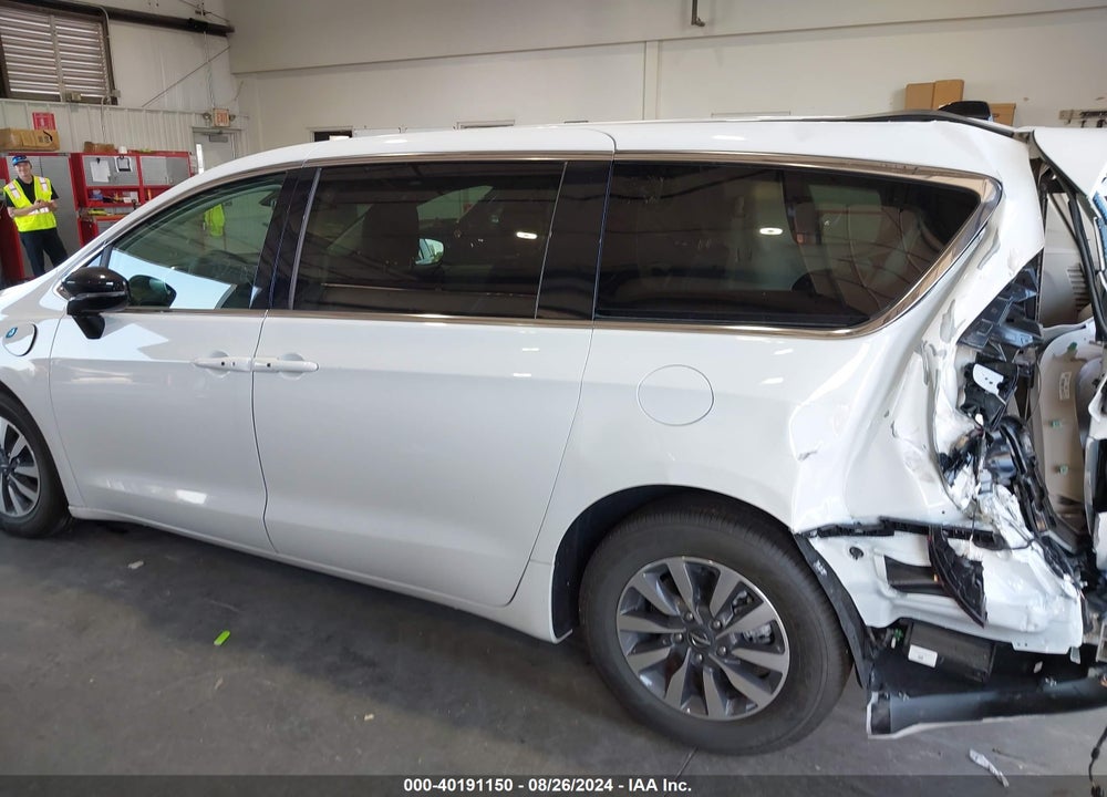 2024 CHRYSLER PACIFICA HYBRID SELECT VIN: 2C4RC1S70RR160798