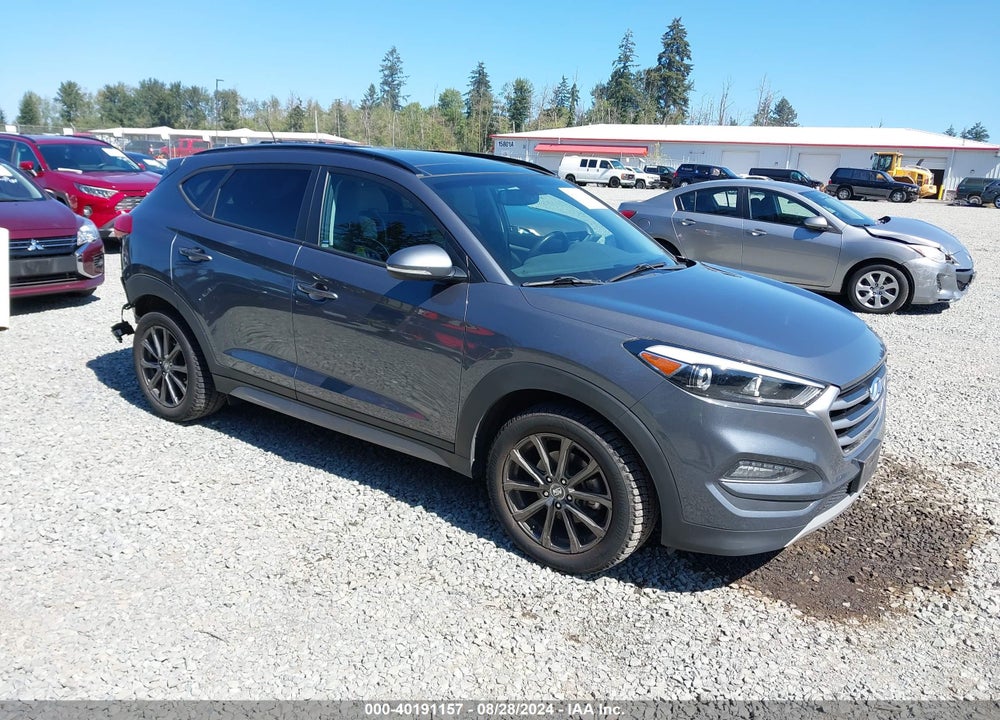 2017 HYUNDAI TUCSON VALUE VIN: KM8J3CA22HU552970