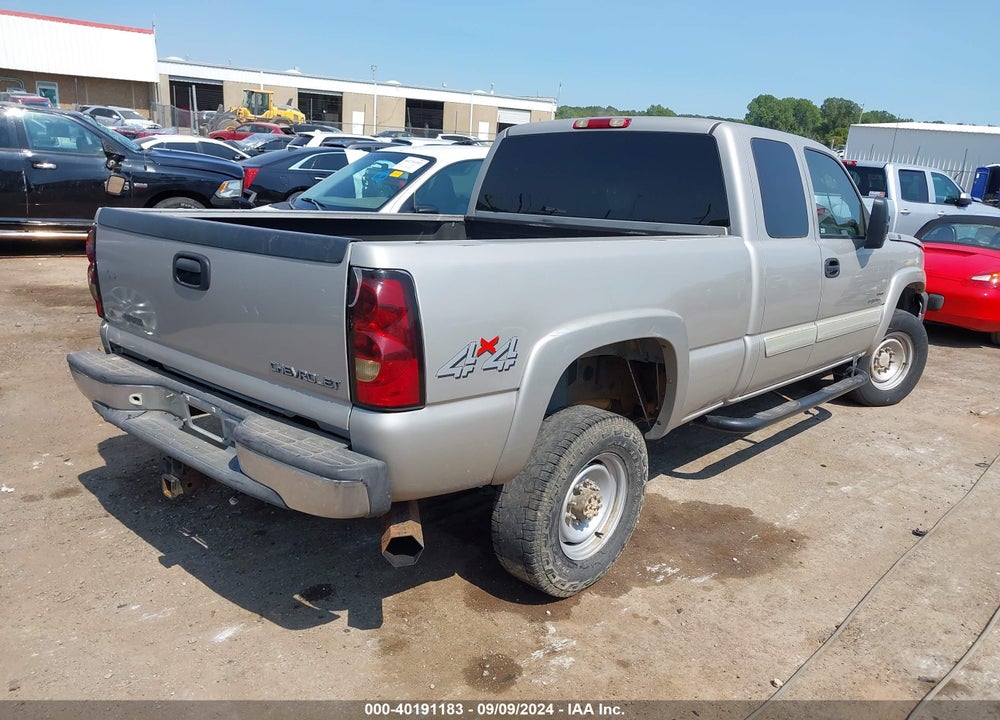2005 CHEVROLET SILVERADO 2500HD LS VIN: 1GCHK29205E104317
