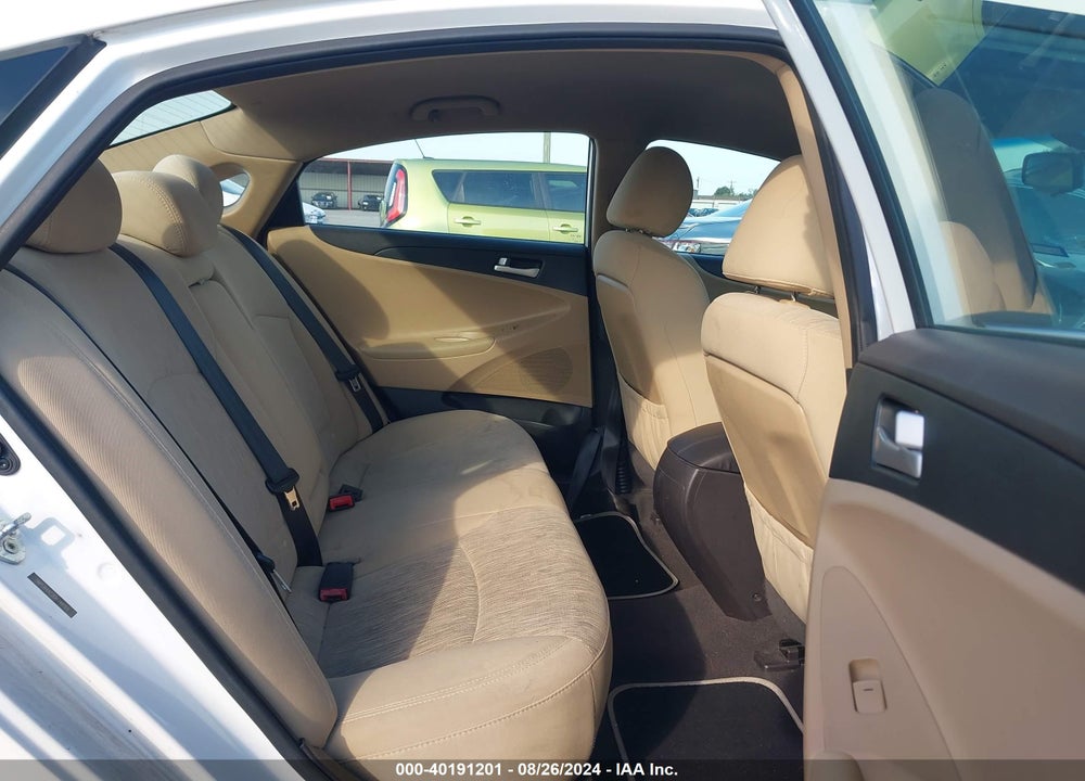 2013 HYUNDAI SONATA GLS VIN: 5NPEB4AC2DH744160