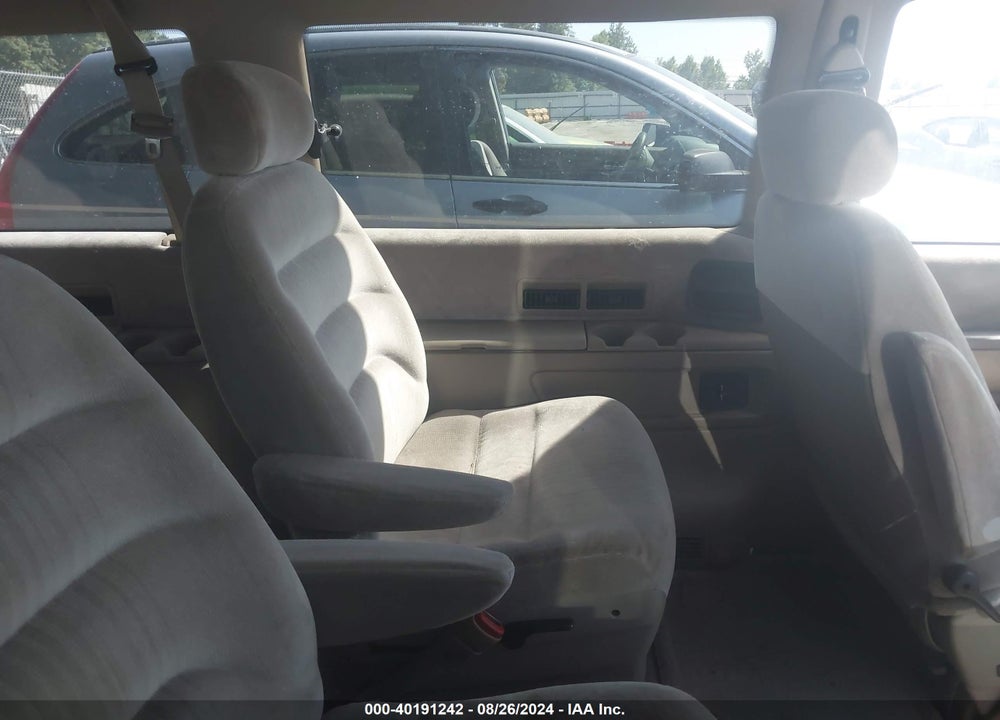 1994 PLYMOUTH GRAND VOYAGER LE VIN: 1P4GH54L7RX396453