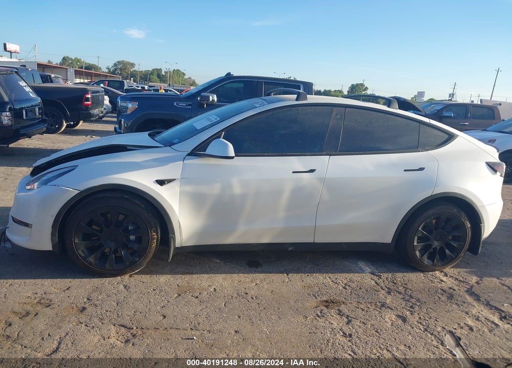 2020 TESLA MODEL Y LONG RANGE DUAL MOTOR ALL-WHEEL DRIVE VIN: 5YJYGDEE4LF014502