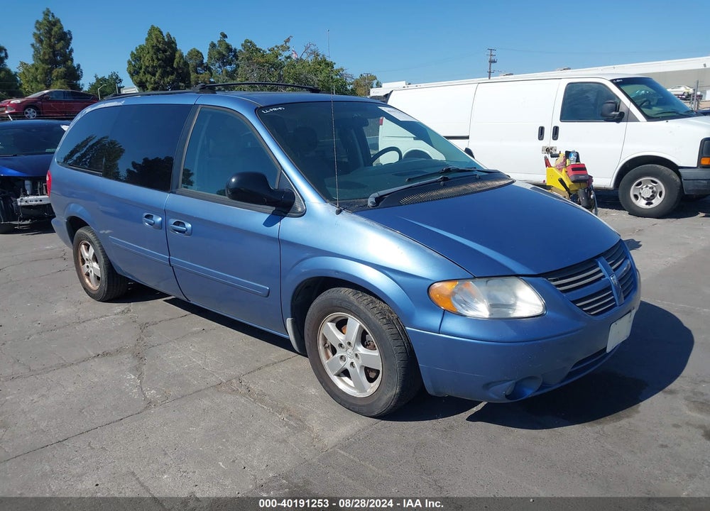 2007 DODGE GRAND CARAVAN SXT VIN: 2D4GP44L77R295185