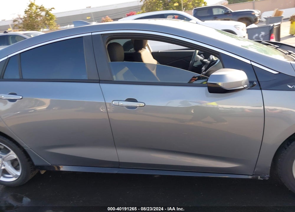 2018 CHEVROLET VOLT LT VIN: 1G1RC6S57JU146196