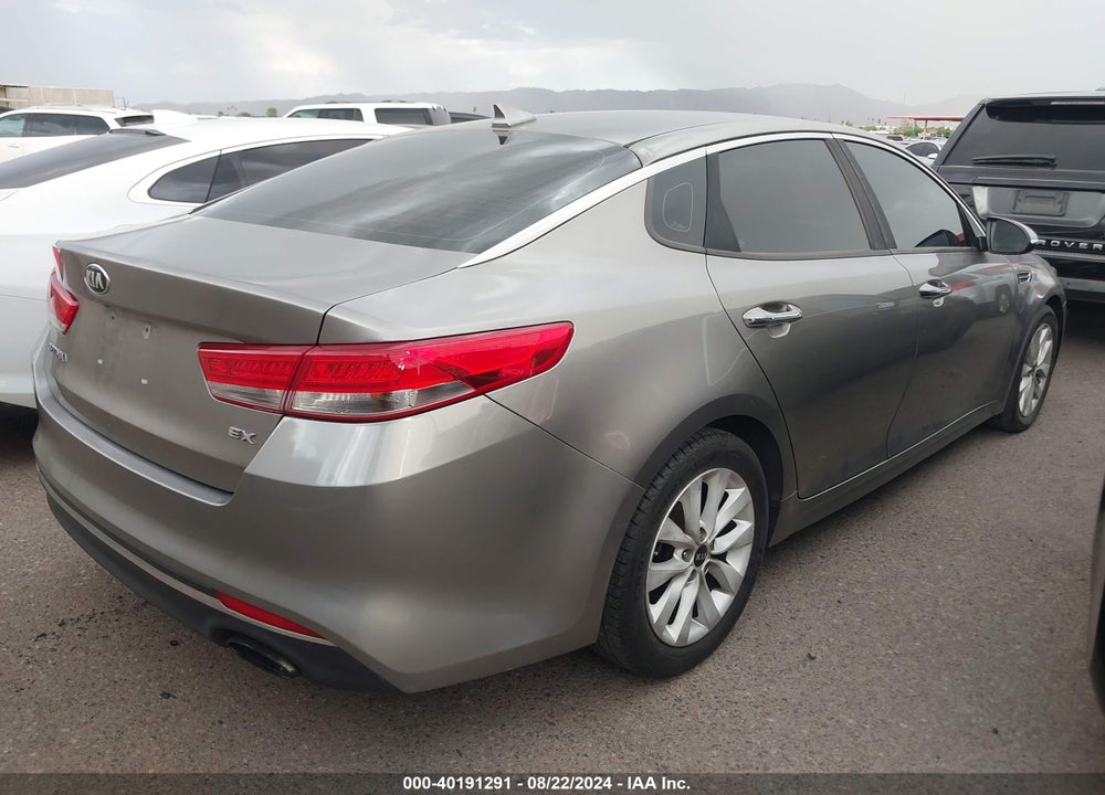 2016 KIA OPTIMA EX VIN: 5XXGU4L30GG046498