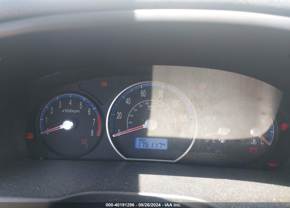 2009 HYUNDAI SANTA FE GLS VIN: 5NMSG13D79H319465