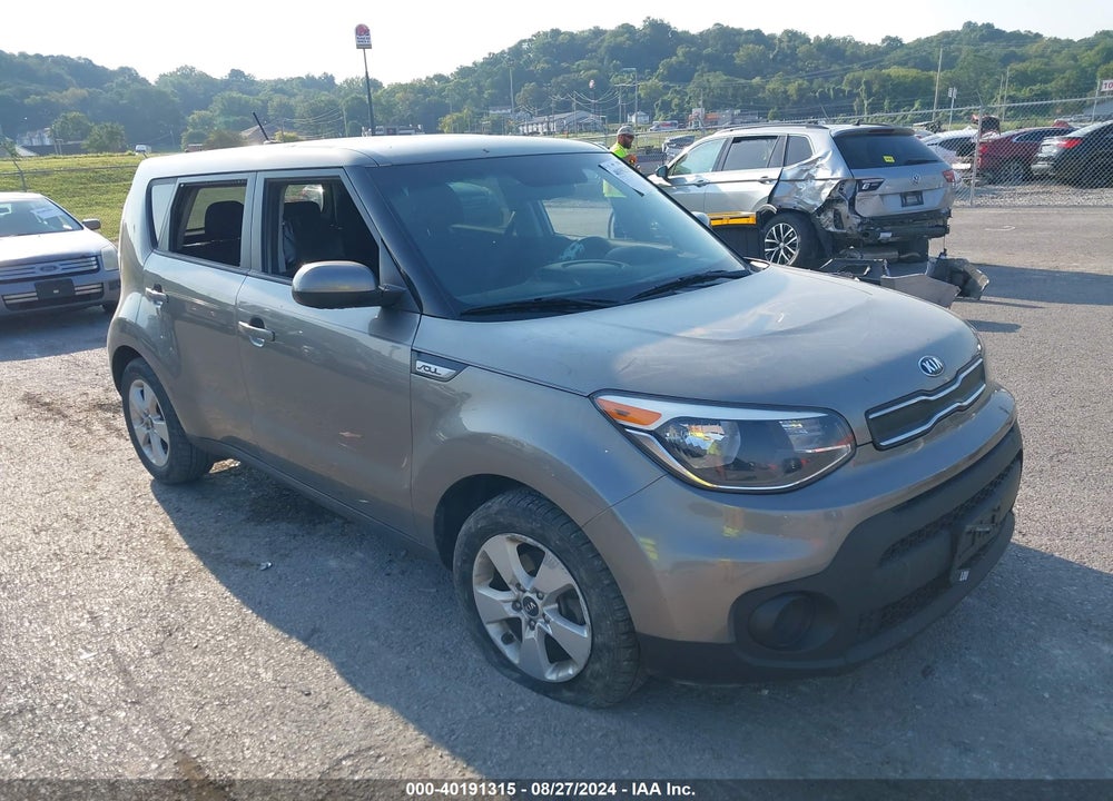 2018 KIA SOUL VIN: KNDJN2A22J7621735