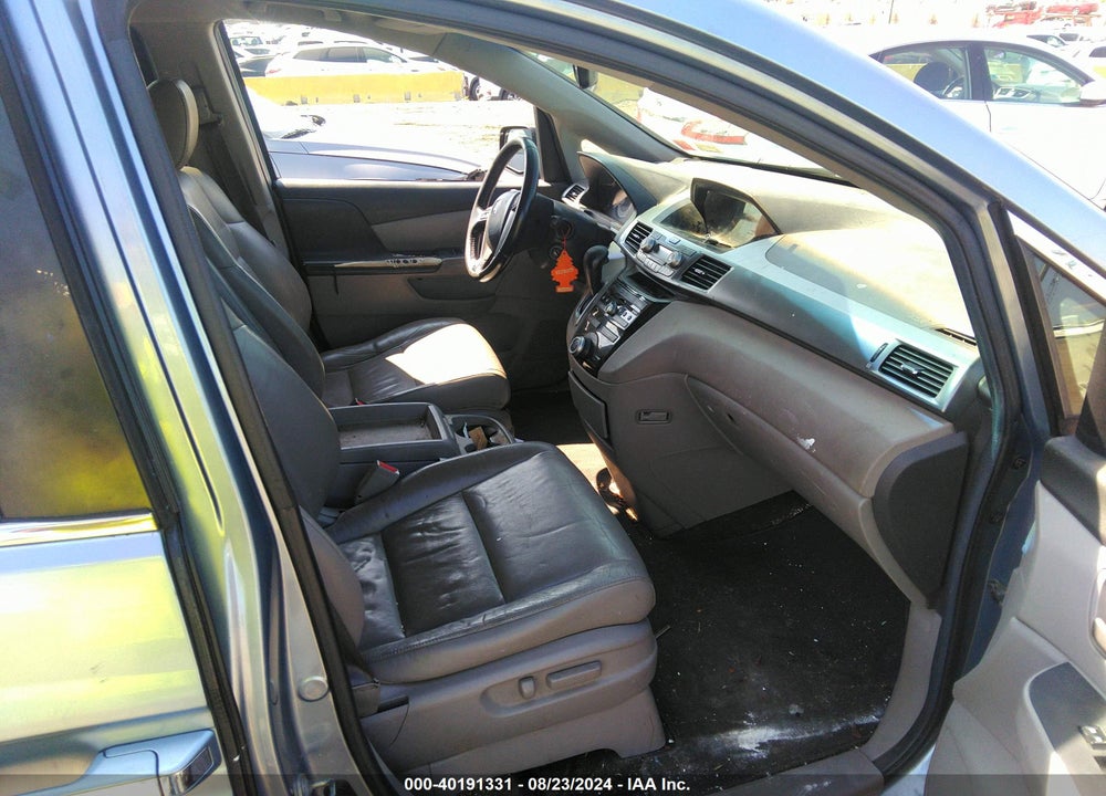 2011 HONDA ODYSSEY EX-L VIN: 5FNRL5H64BB101857