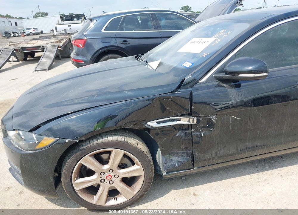 2017 JAGUAR XE 25T VIN: SAJAR4BG2HA951786