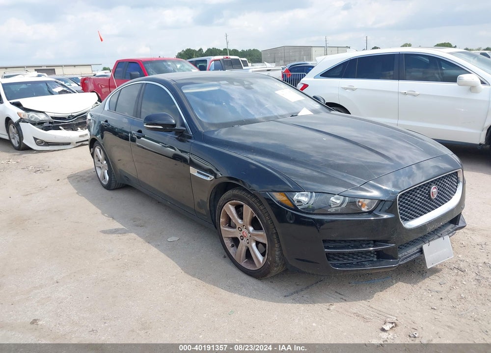 2017 JAGUAR XE 25T VIN: SAJAR4BG2HA951786