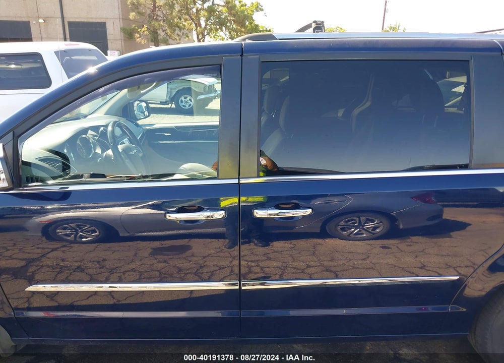 2014 CHRYSLER TOWN & COUNTRY LIMITED VIN: 2C4RC1GG5ER203535
