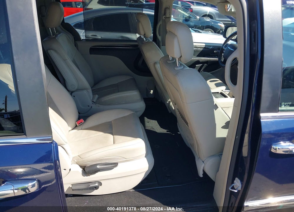 2014 CHRYSLER TOWN & COUNTRY LIMITED VIN: 2C4RC1GG5ER203535