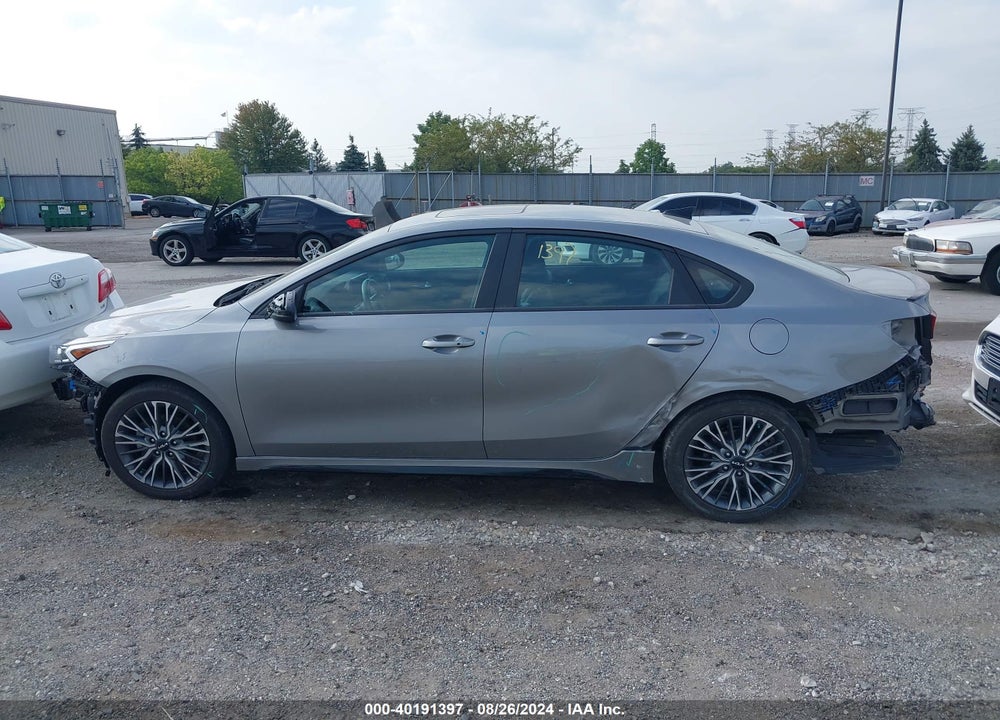 2022 KIA FORTE GT LINE VIN: 3KPF54AD8NE429051
