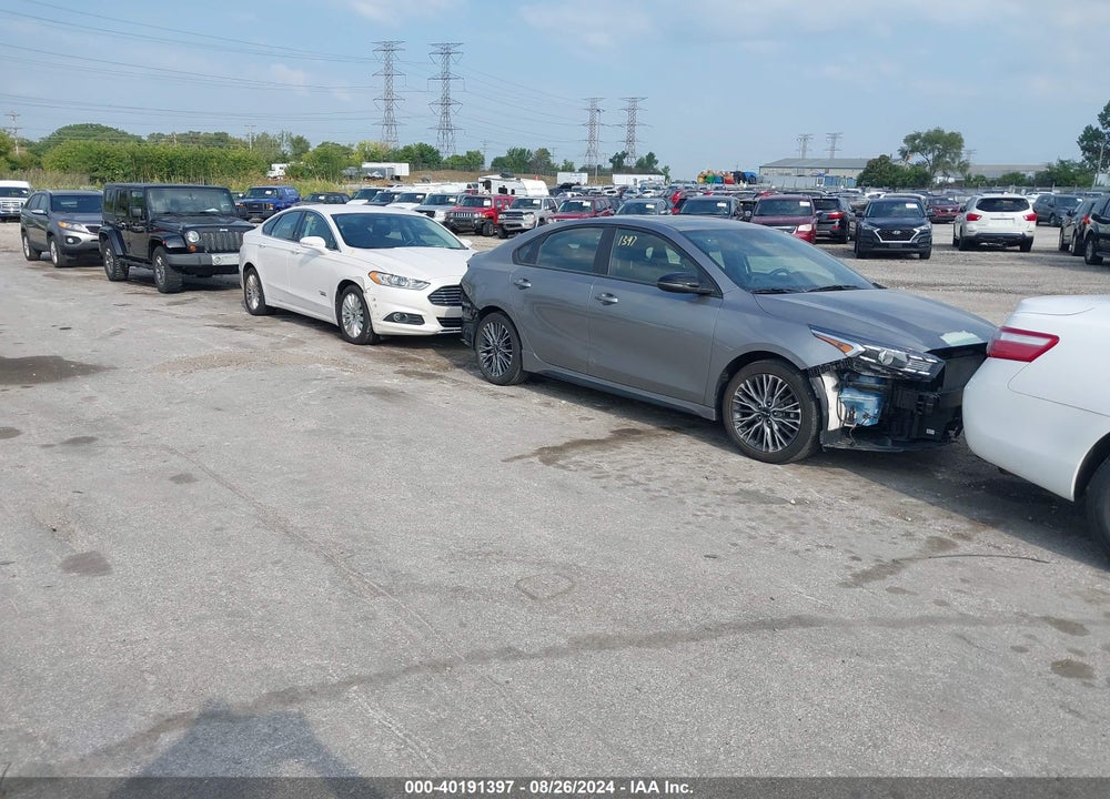 2022 KIA FORTE GT LINE VIN: 3KPF54AD8NE429051