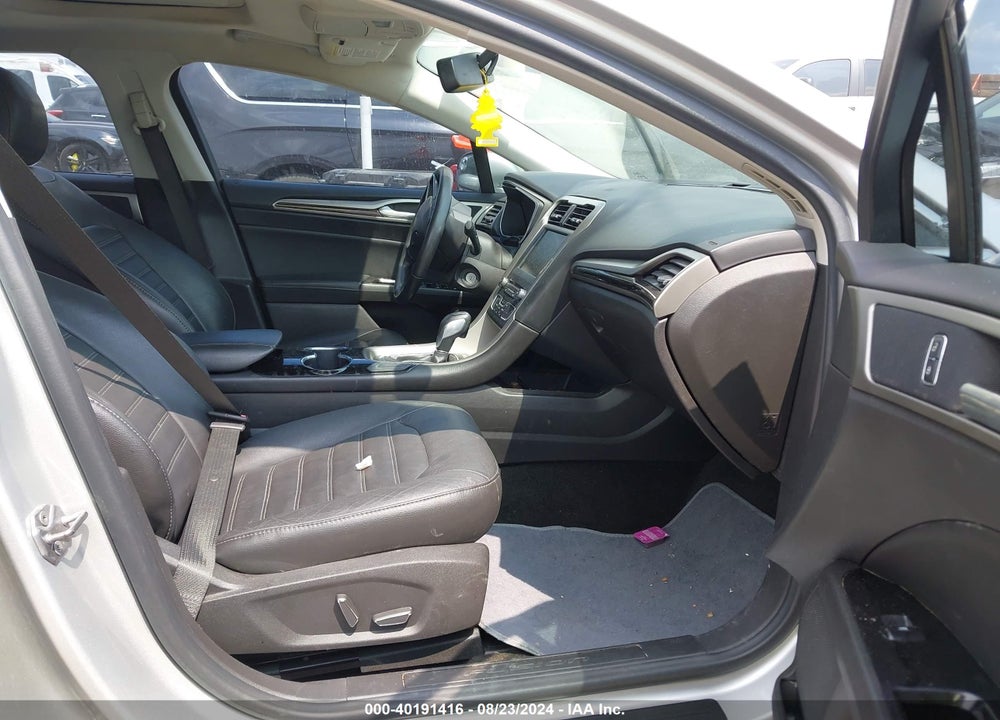 2016 FORD FUSION SE VIN: 3FA6P0HD8GR314329