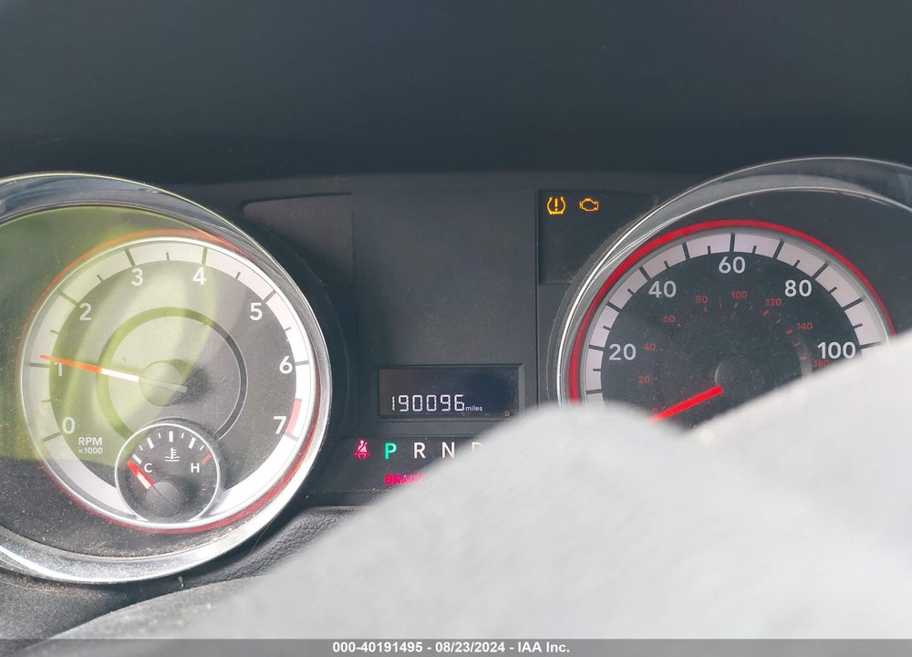 2011 DODGE GRAND CARAVAN MAINSTREET VIN: 2D4RN3DG7BR669198
