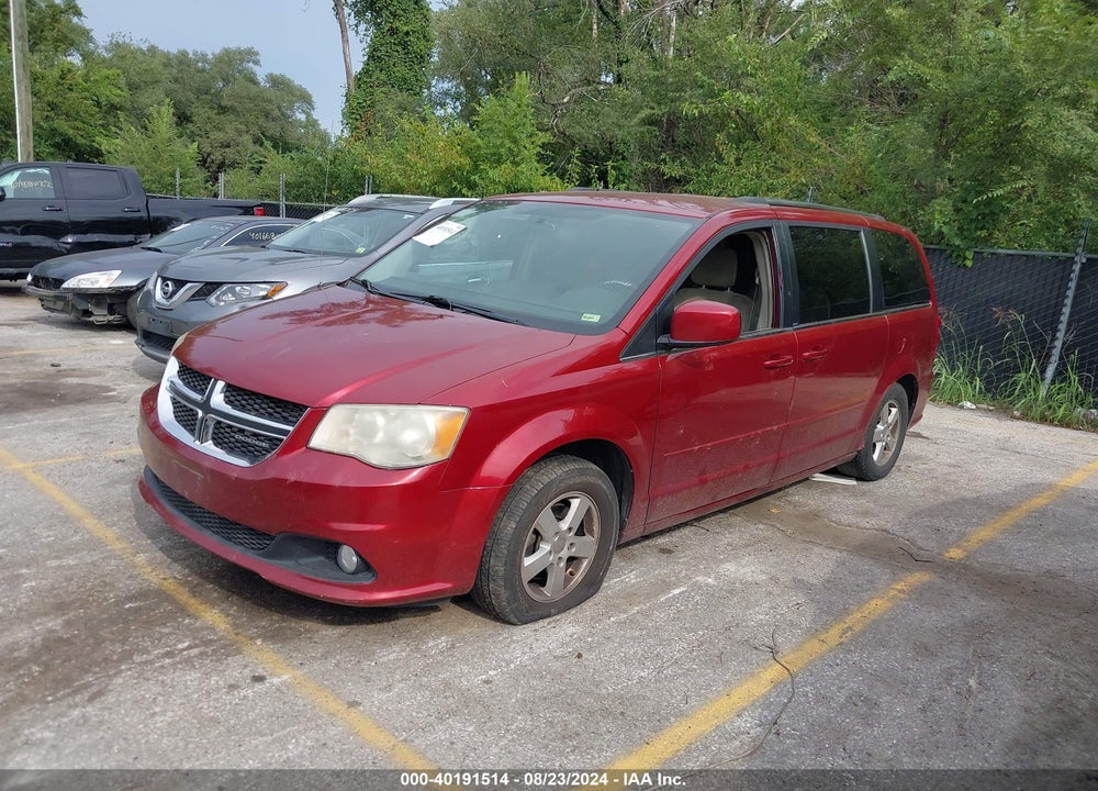 2011 DODGE GRAND CARAVAN CREW VIN: 2D4RN5DG8BR672011